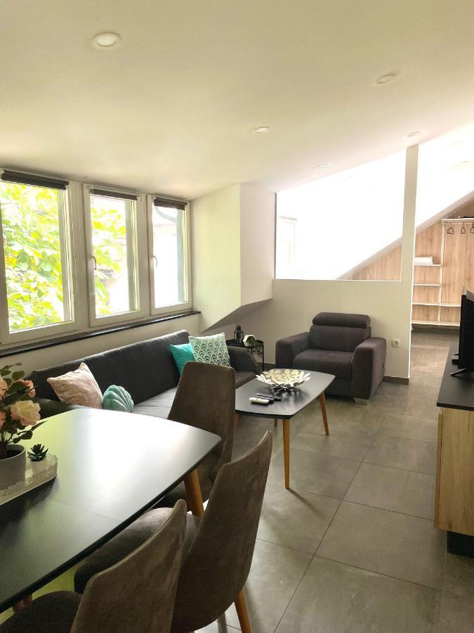 Khan Apartments リュブリャナ エクステリア 写真