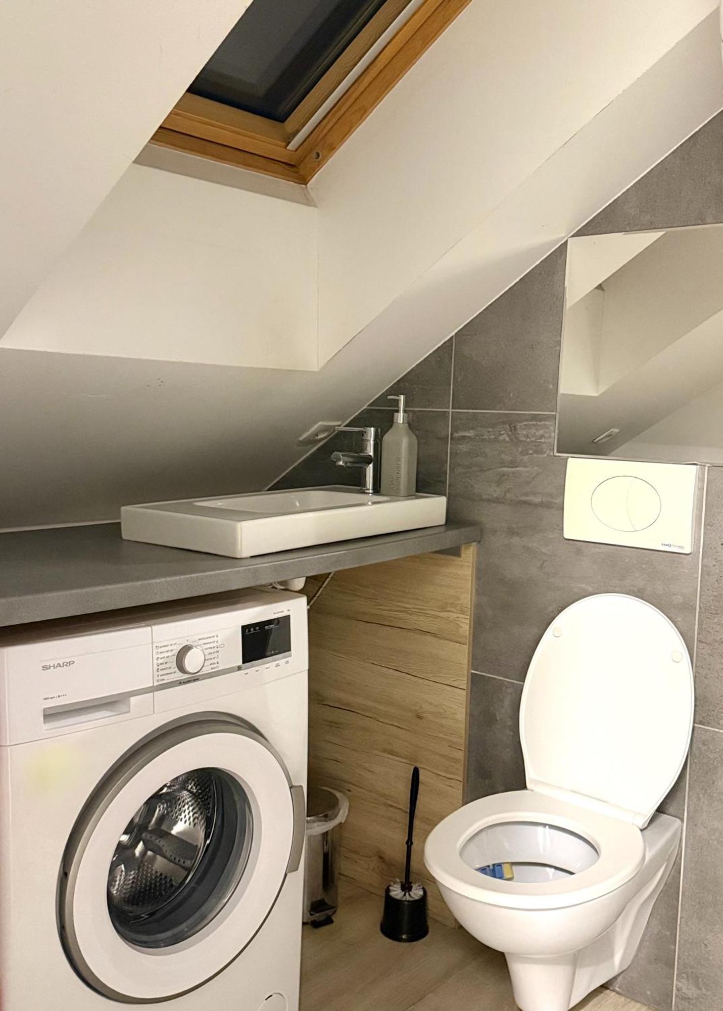 Khan Apartments リュブリャナ エクステリア 写真