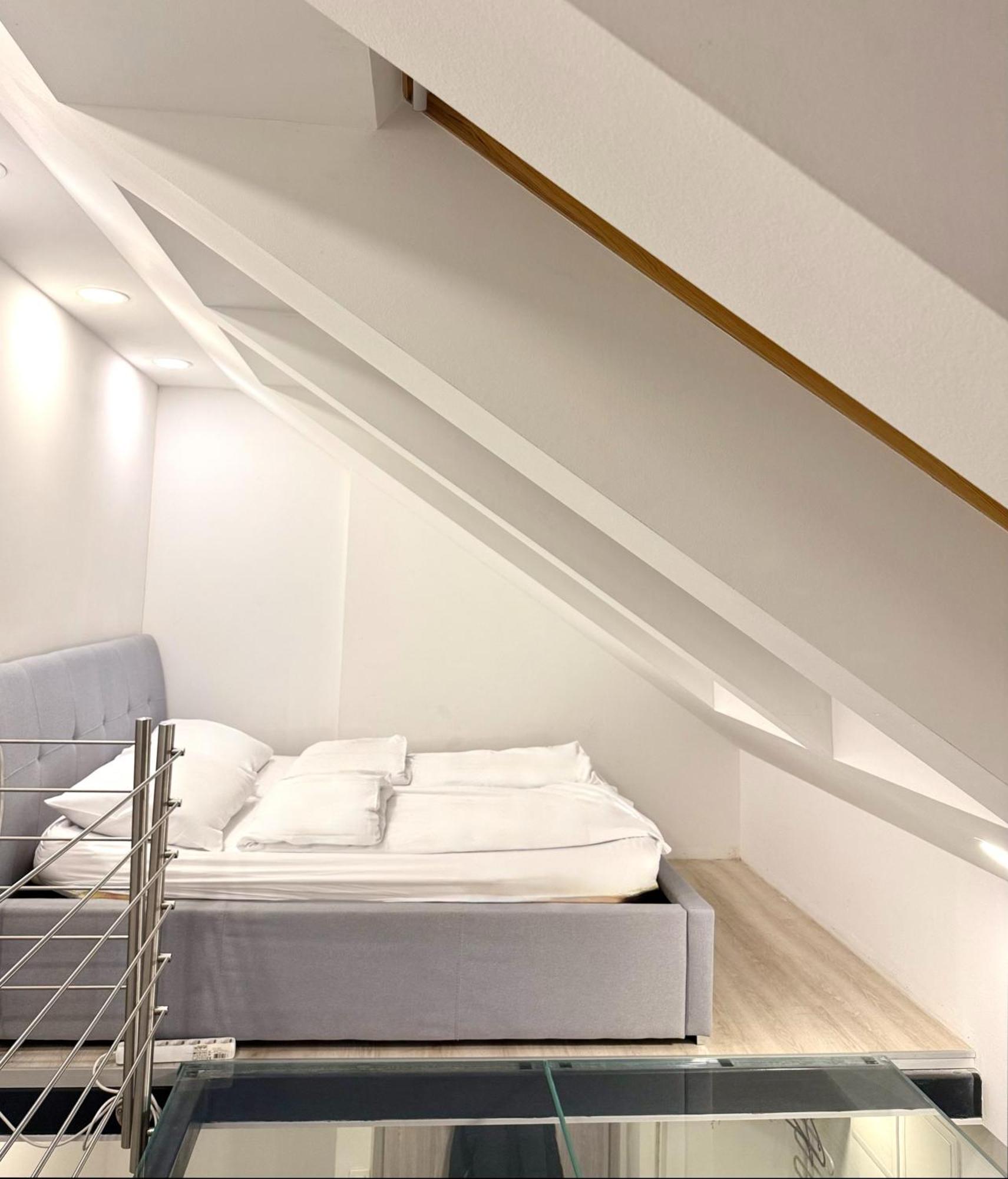 Khan Apartments リュブリャナ エクステリア 写真